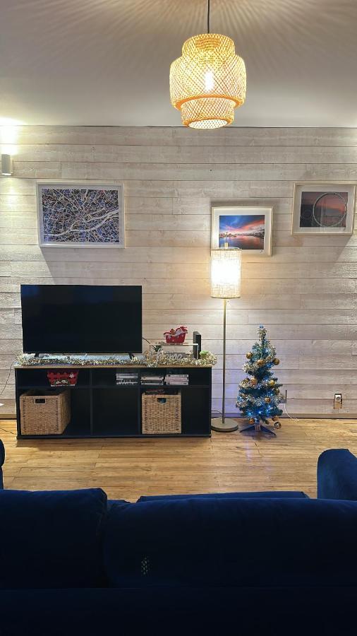 Charmant T2 Bien Place Avec Parking ナント エクステリア 写真